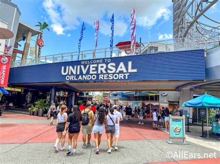 Universal Studios Archives | The Nerd Stash %